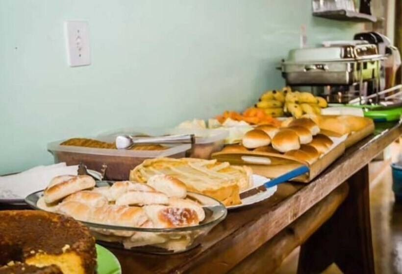 膳宿费 Pousada Dos Guias