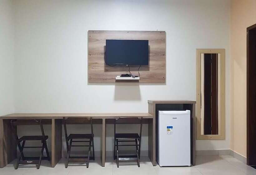 膳宿费 Pousada Dos Guias