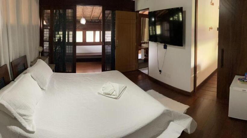 پانسیون Pousada Villa Palmeira Azul