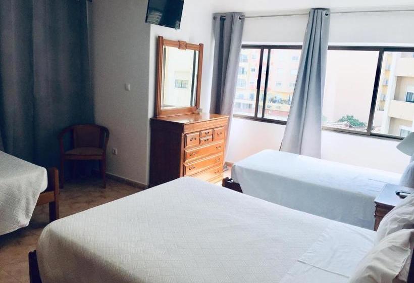 بنسيون Residencial Principe Guest House