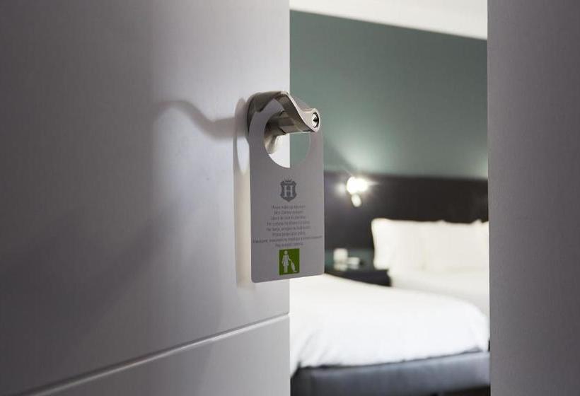 بنسيون Residencial Principe Guest House