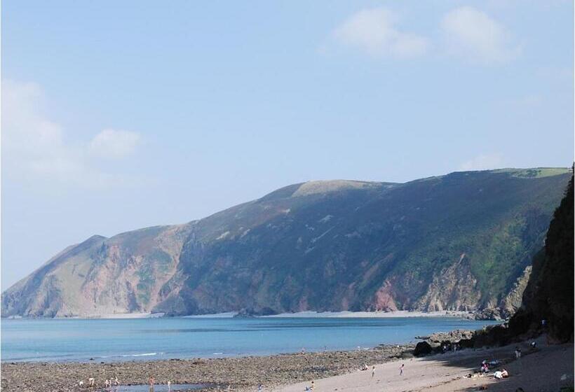 פנסיון Riverside Cottage B&b