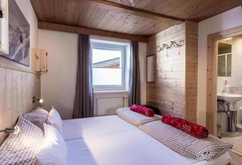 ペンション Lodge Seppaler