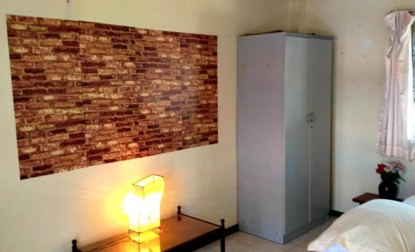 ペンション Srikrung Guesthouse