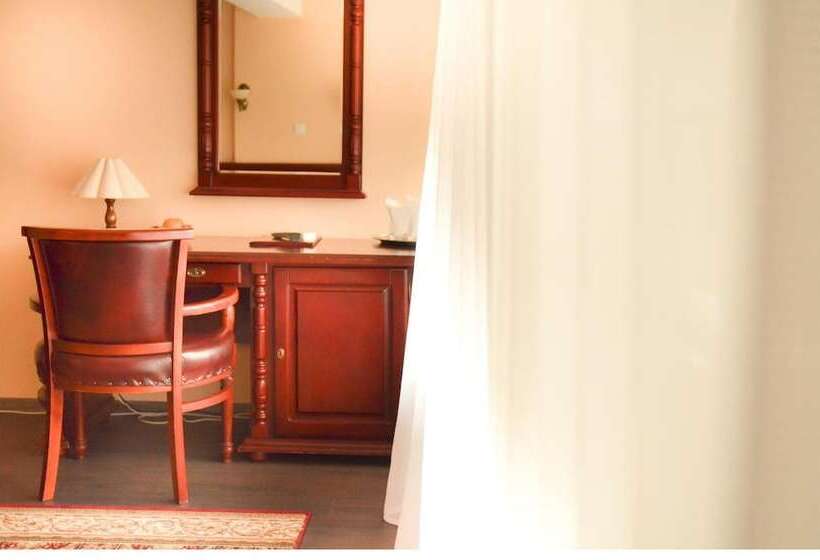 بنسيون Vila Roma