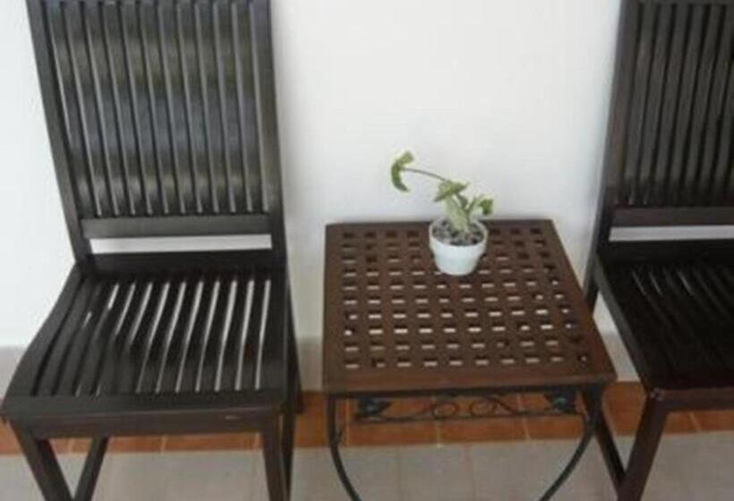 ペンション Villa Thakhek