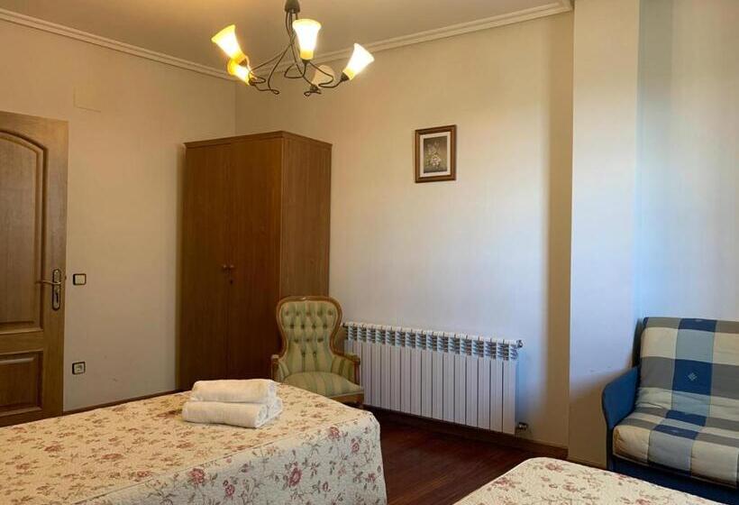بنسيون Hostal Rustico 3 Estrellas  Caldelas Sacra