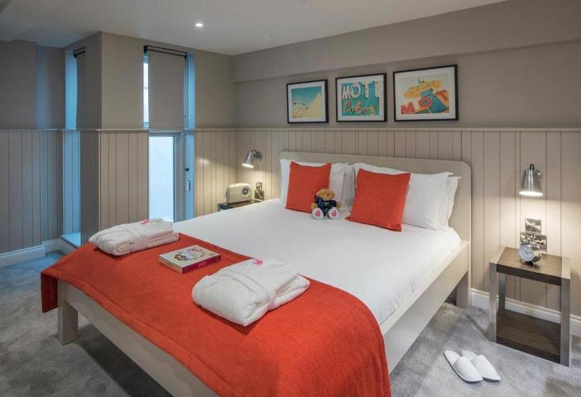 The Lawrance Luxury Aparthotel   York