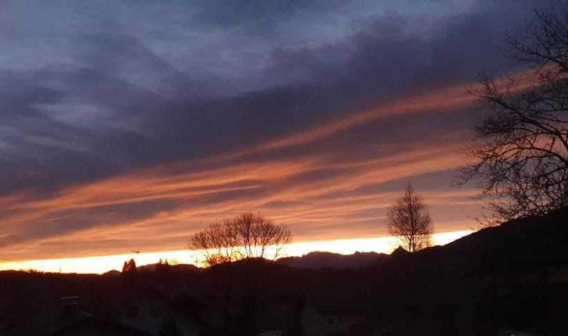 호스텔 Berghäusl