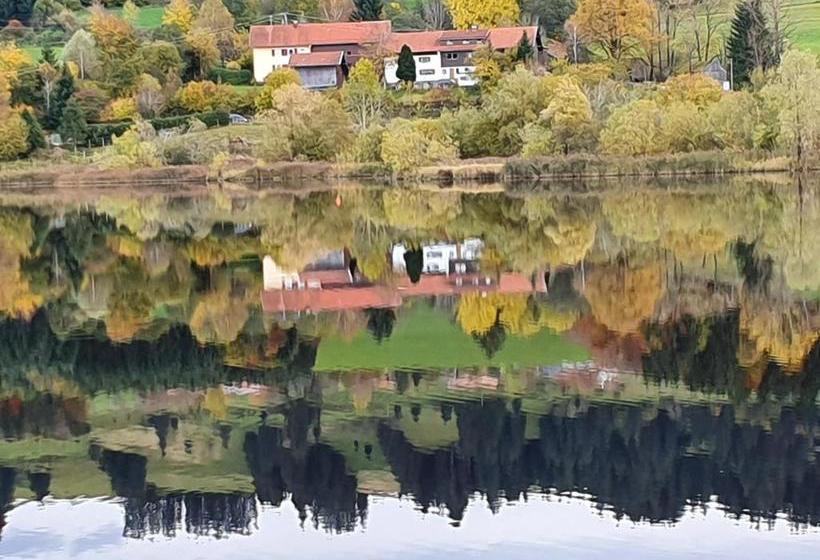 호스텔 Berghäusl