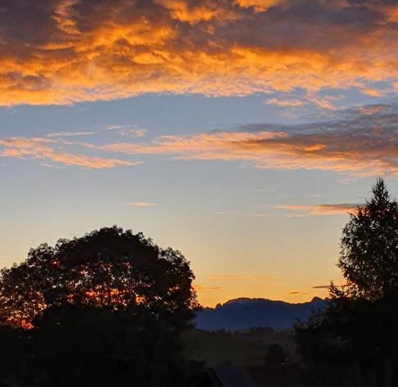 호스텔 Berghäusl