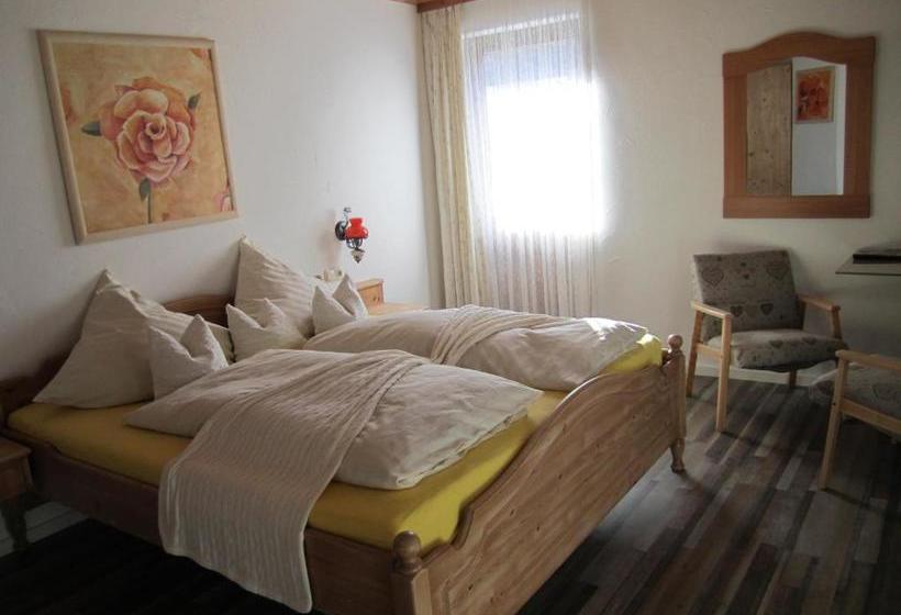 호스텔 Berghäusl