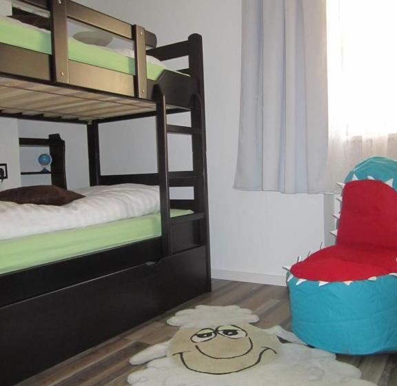 호스텔 Berghäusl