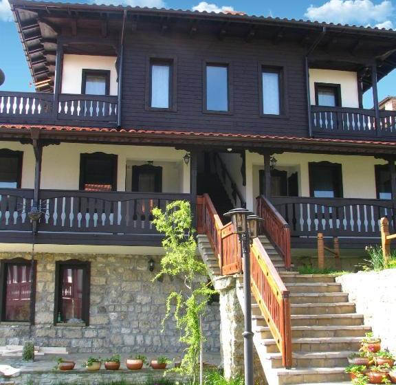 הוסטל Chorbadji Petkovi Hanove