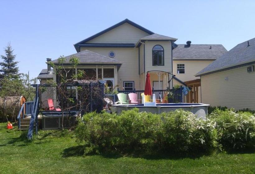 ユースホステル Domaine De La Baie, Les Suites