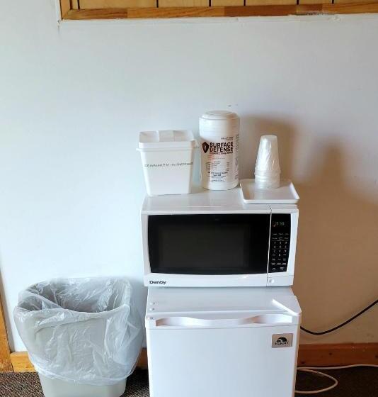 فندق صغير Duck Lake Lodge