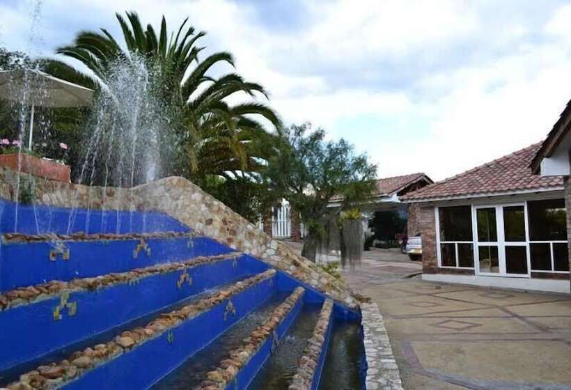 Общежитие Miravalle Suites