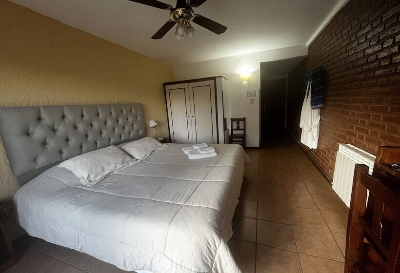 هاستل Chalet Suisse Posada & Spa   Adults Only