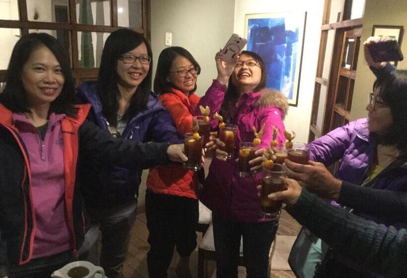 هاستل Posada Junco Y Capuli