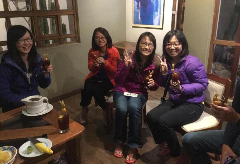 هاستل Posada Junco Y Capuli