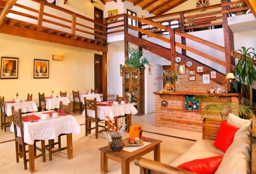 הוסטל Posada Shemak