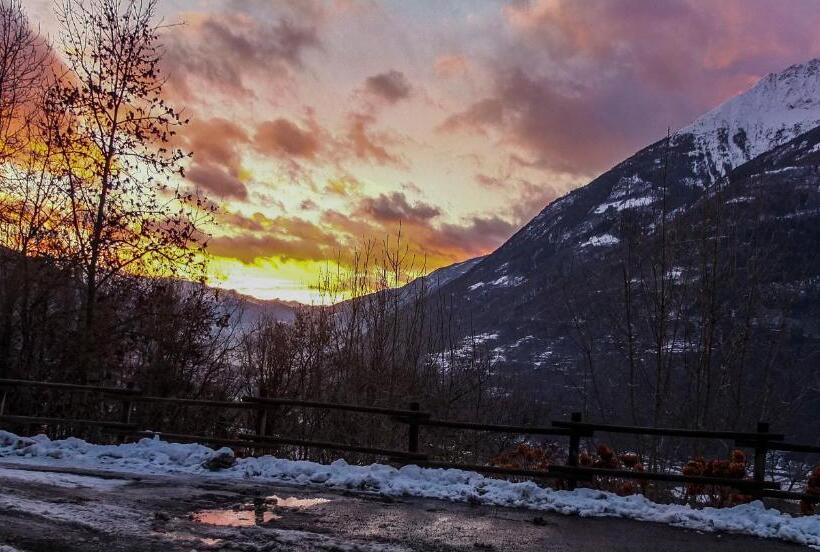 فندق Agriturismo Al Castagneto