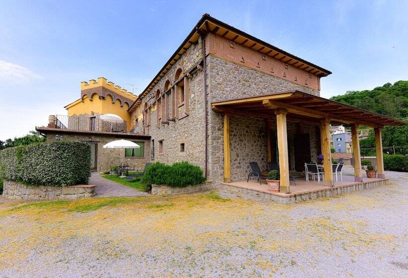 فندق Agriturismo Castello Delle Fornaci   Private Jacuzzi