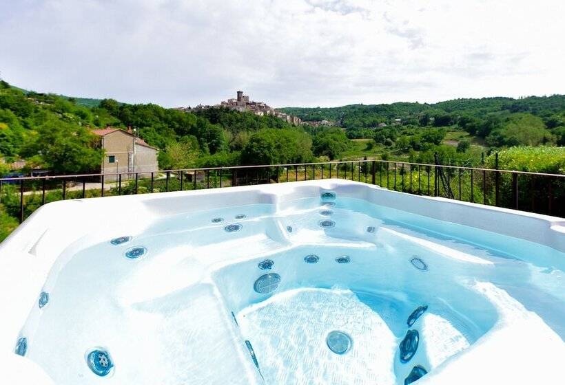בית מלון כפרי Agriturismo Castello Delle Fornaci   Private Jacuzzi