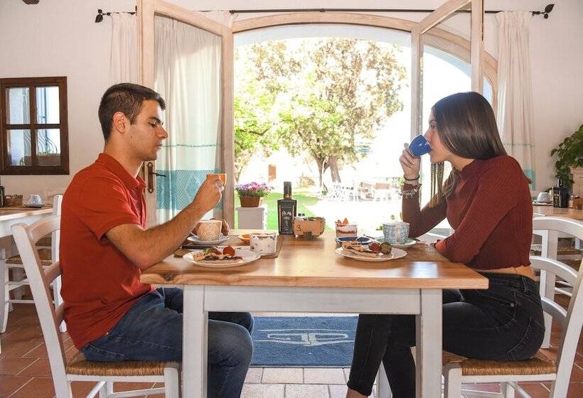 Szálloda Agriturismo Guthiddai