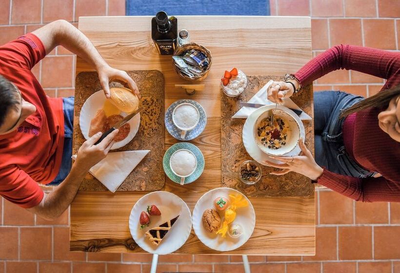 Szálloda Agriturismo Guthiddai