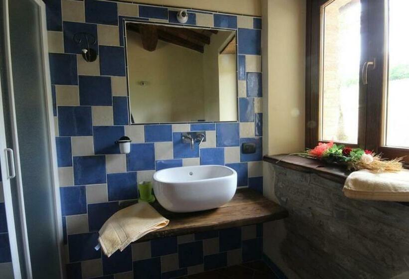 호텔 Agriturismo Il Casale Del Barone