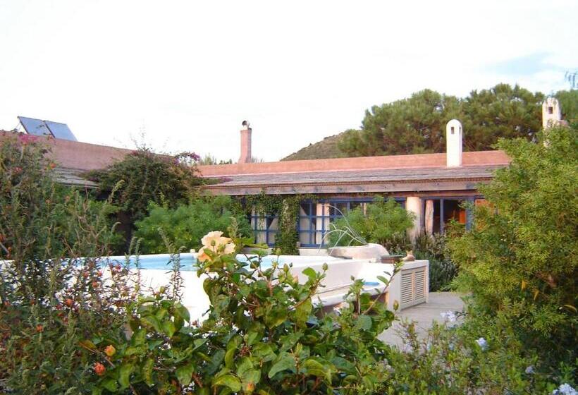 בית מלון כפרי Agriturismo La Dolce Vita Lipari