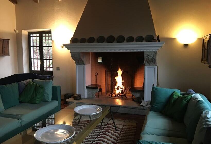 ホテル Agriturismo Relais Il Bricco