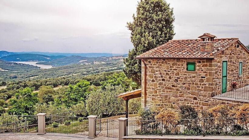 فندق Terra Di Michelangelo