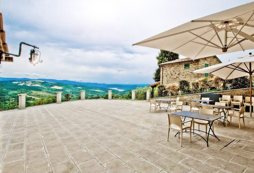 ホテル Terra Di Michelangelo