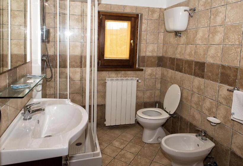 בית מלון כפרי Casale Dei Mattonari