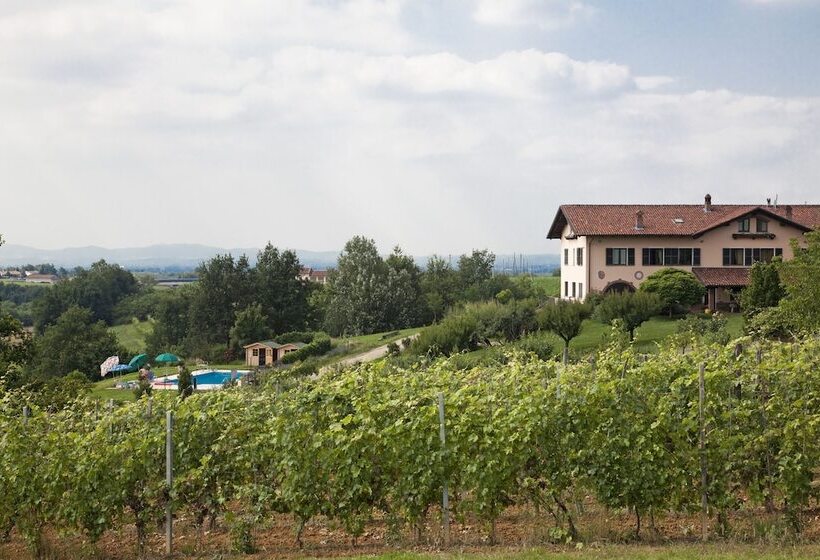 فندق Cascina Papa Mora