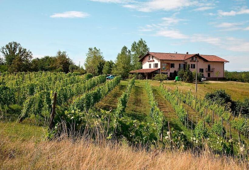 فندق Cascina Papa Mora