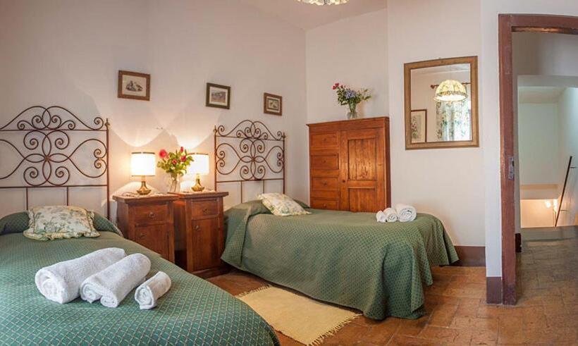 فندق Castello Santa Cristina