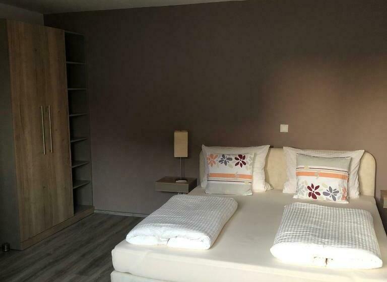 Пансион Altstadt Residenz Manz