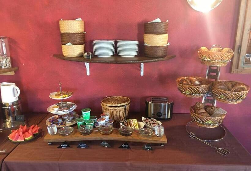 Пансион Altstadt Residenz Manz