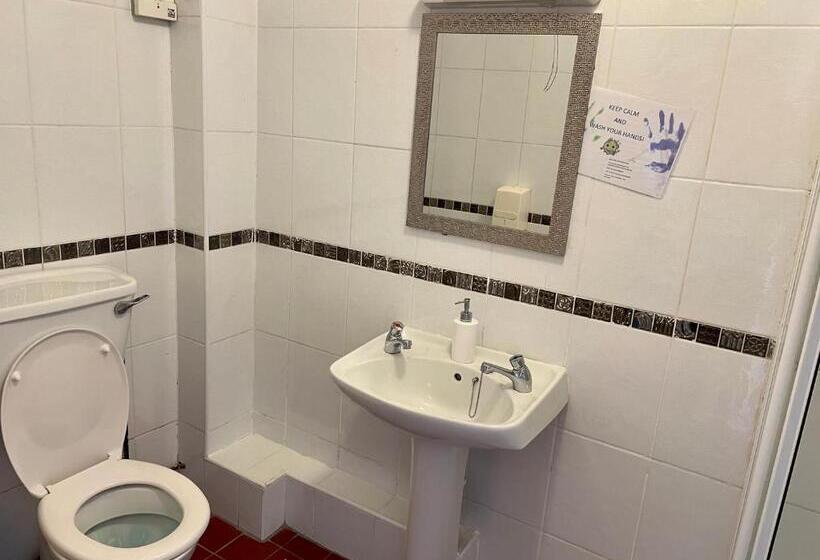 פנסיון An Stór Townhouse