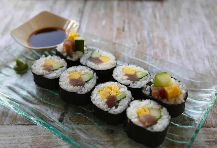 פנסיון Aquaterrace Amed