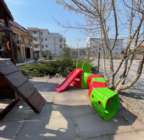 펜션 Ametist Casa Leului