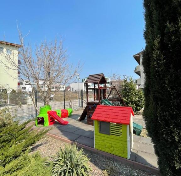 펜션 Ametist Casa Leului