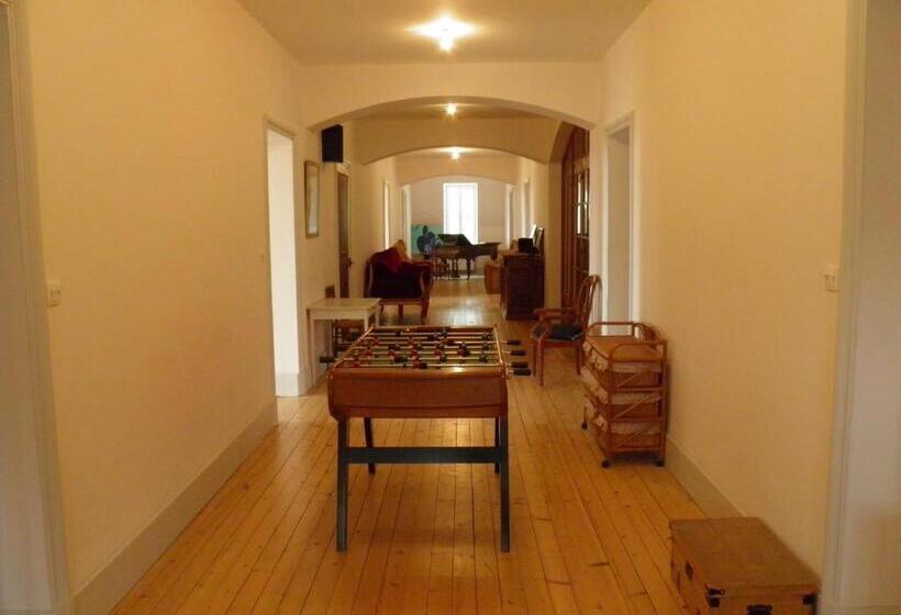 펜션 Chateau Des Faugs