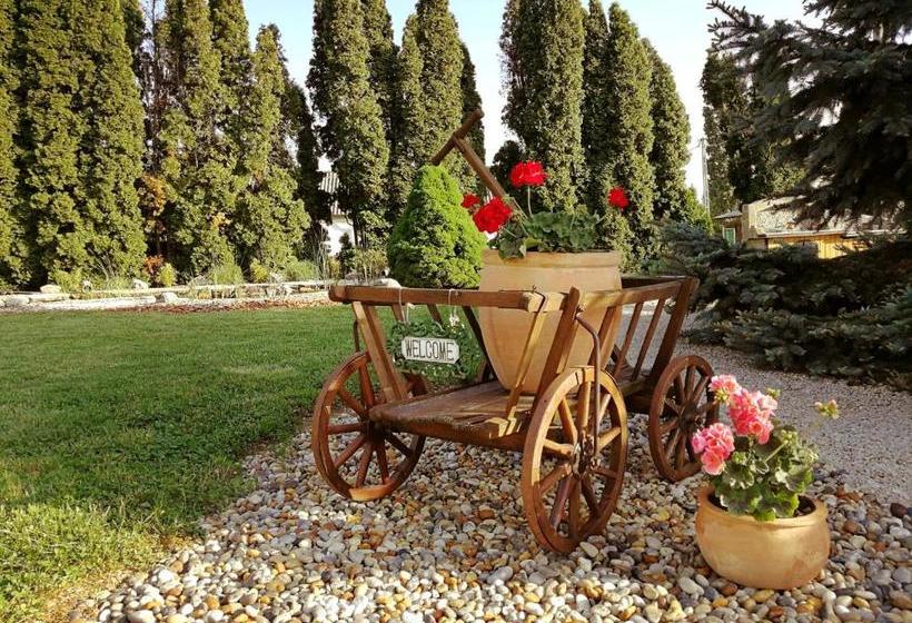 Pensjonat Elisoria Apartments