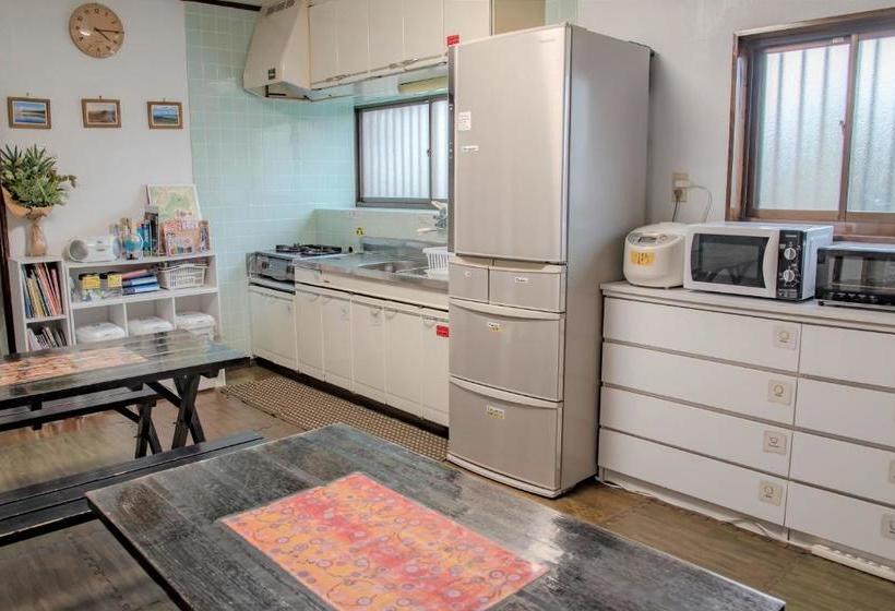 پانسیون Guest House Asora