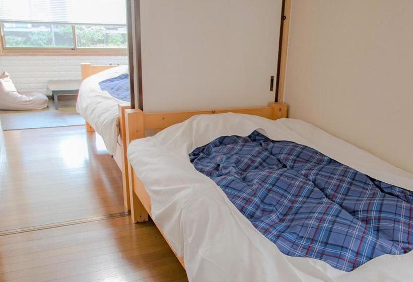 پانسیون Guest House Asora