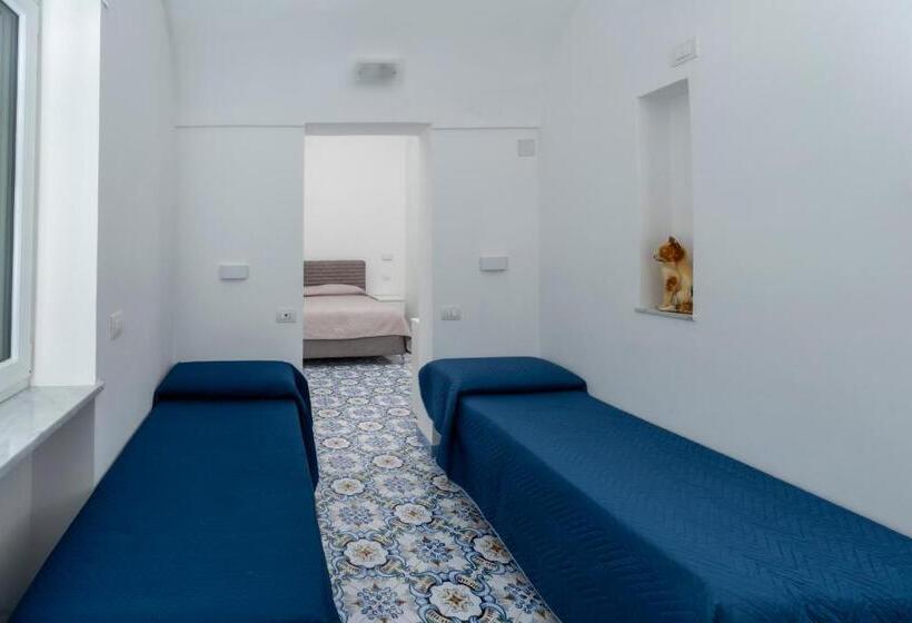 پانسیون Guest House La Piazzetta